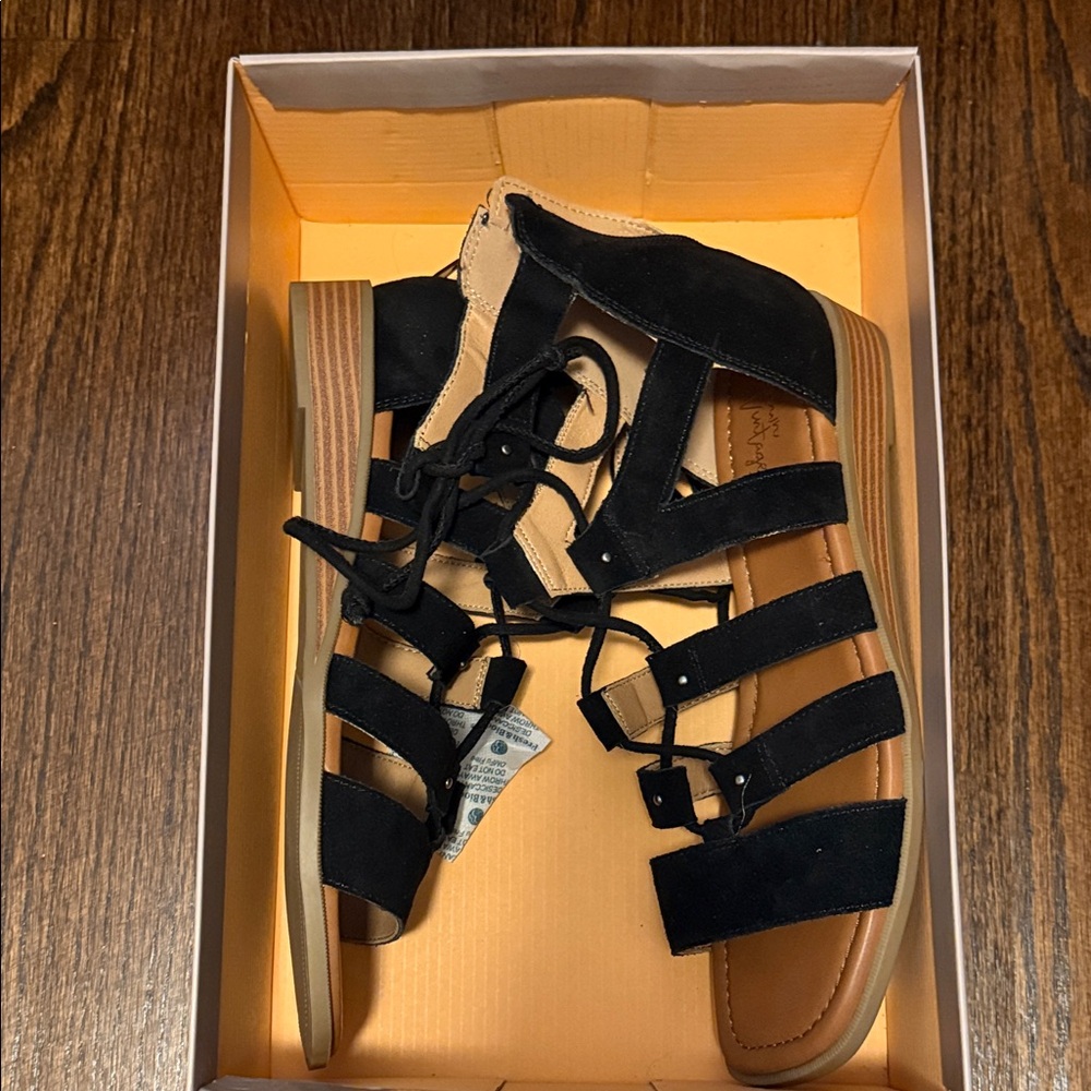 Crown Vintage Black Strappy Sandals - Picture 7 of 12